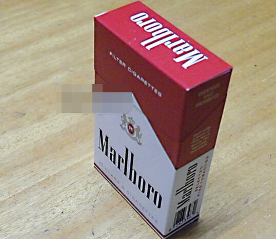 新鲜出炉！中华烟出名的网红“好问则裕”【中华烟好吗?】